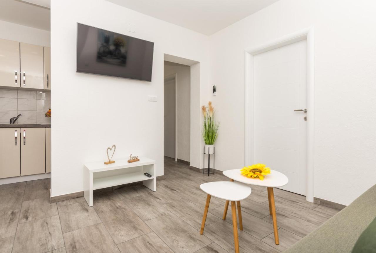 Makarska Dalija Apartment Ngoại thất bức ảnh